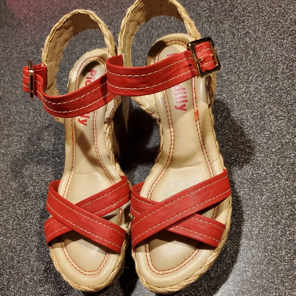 Picadilly Wedges (Brasil)